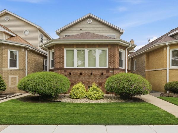 3505 N Nottingham Avenue, Chicago, IL 60634