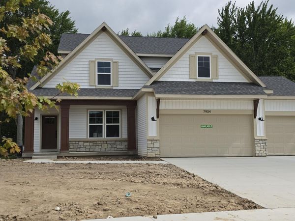 7904 Loralyn Court SW, Unit 32, Caledonia, MI 49316