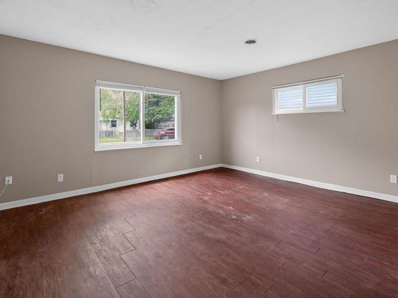 3028 Hiawatha Street, Columbus, OH 43224 Photo 12