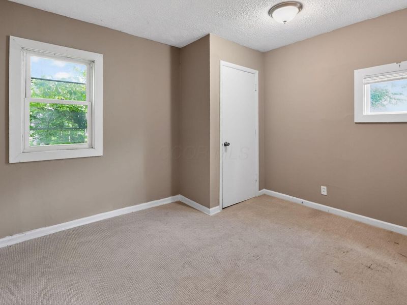 3028 Hiawatha Street , Columbus, OH 43224 Photo 14
