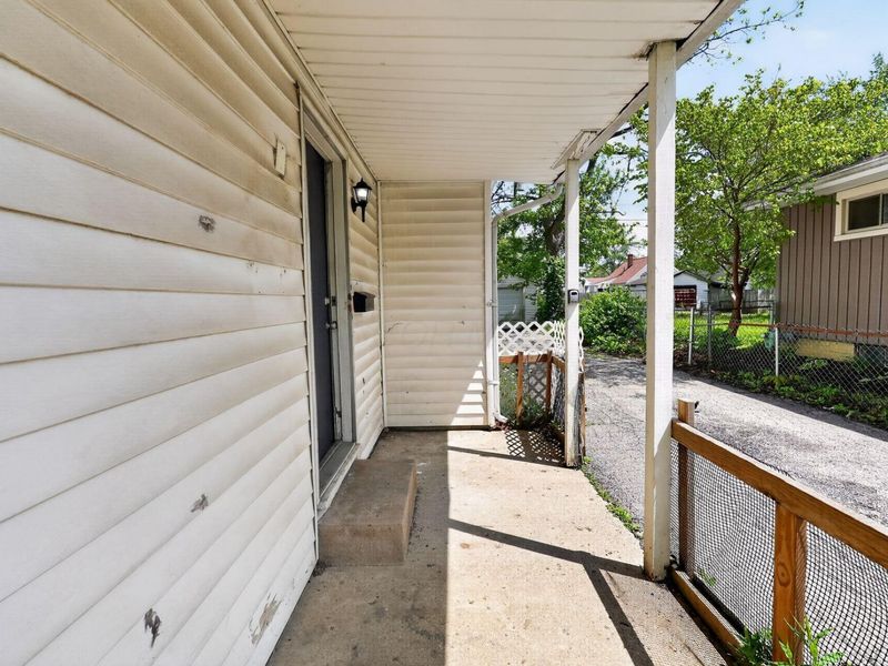 3028 Hiawatha Street , Columbus, OH 43224 Photo 5