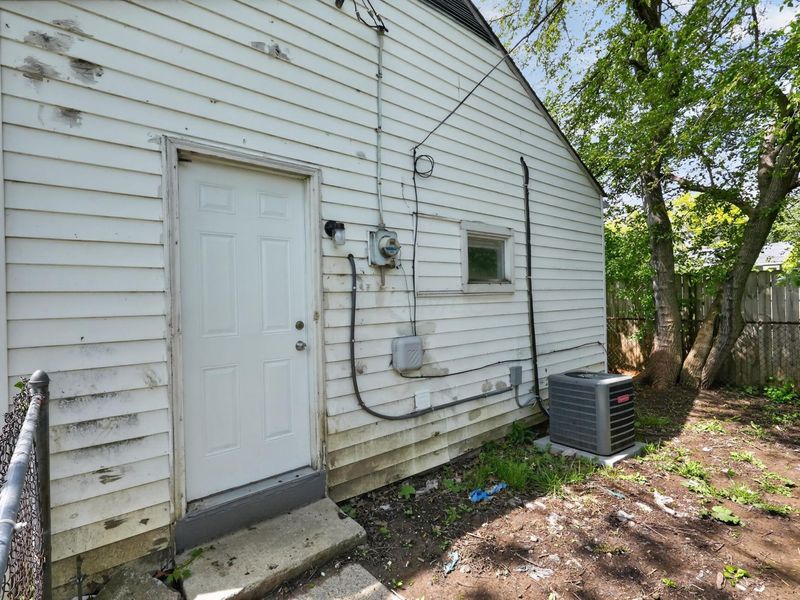 3028 Hiawatha Street, Columbus, OH 43224 Photo 7