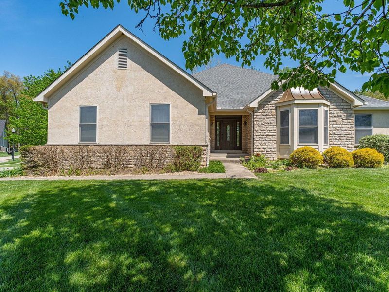 405 Connors Grove , Columbus, OH 43213 Photo 1