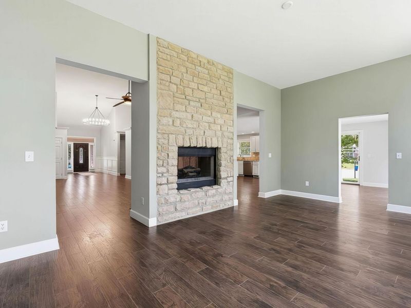 405 Connors Grove, Columbus, OH 43213 Photo 12