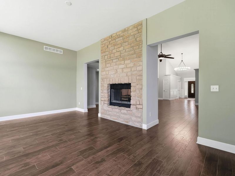 405 Connors Grove, Columbus, OH 43213 Photo 14