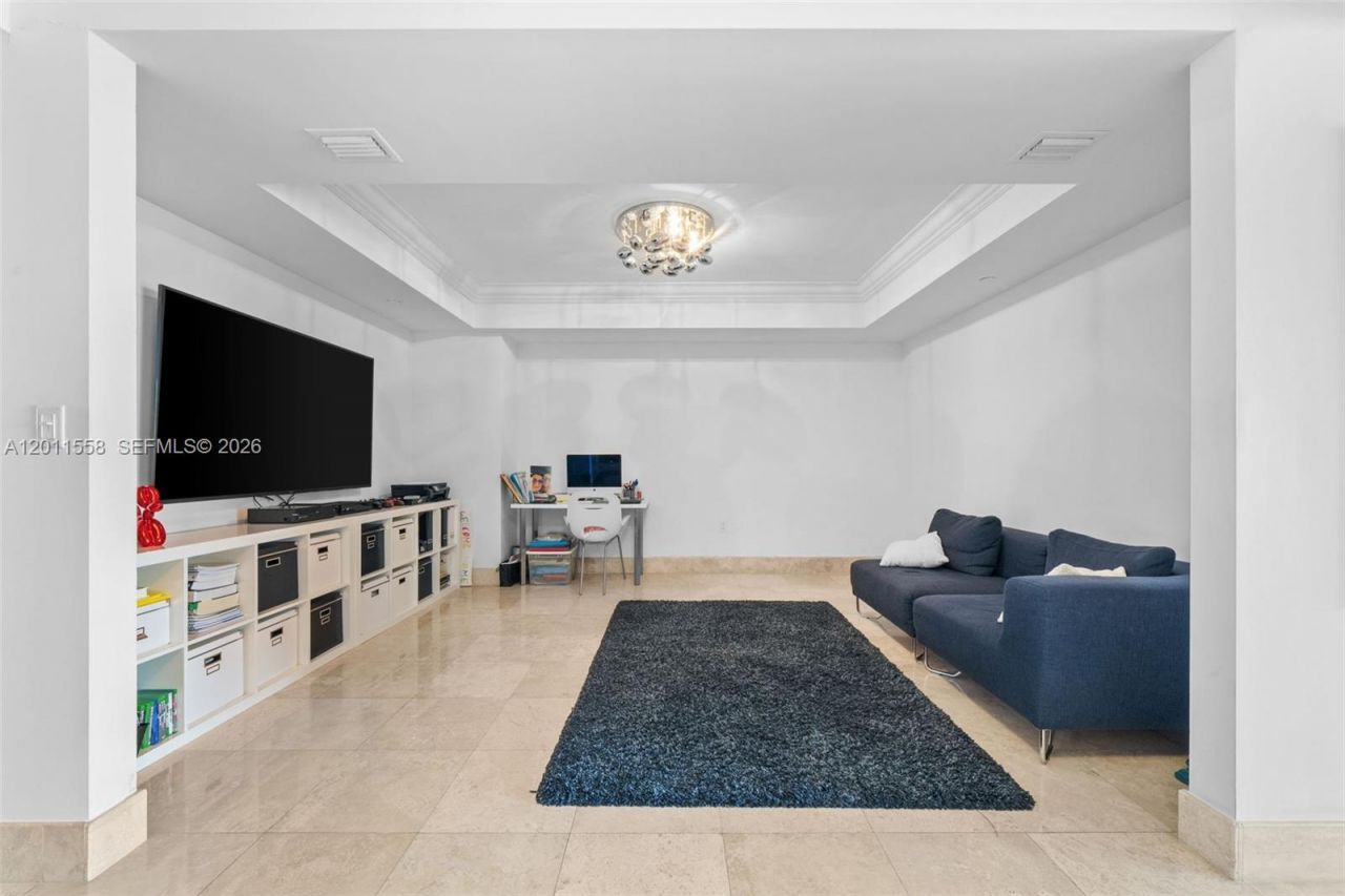 3201 NE 183rd St , Unit 1705, Aventura, FL 33160 Photo