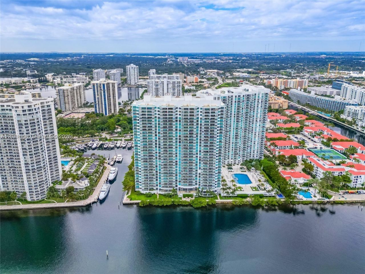 3201 NE 183rd St , Unit 1705, Aventura, FL 33160 Photo