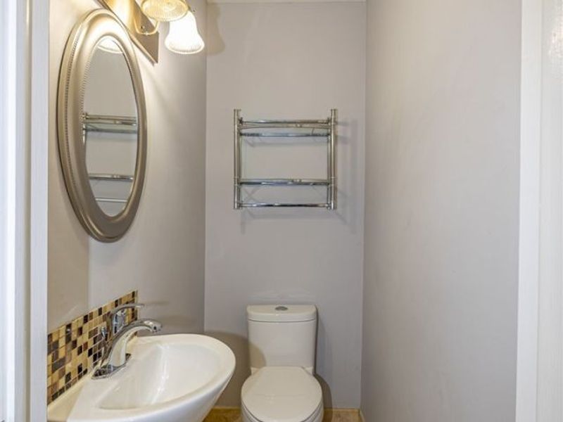10297 Independence Drive, North Royalton, OH 44133 Photo 13