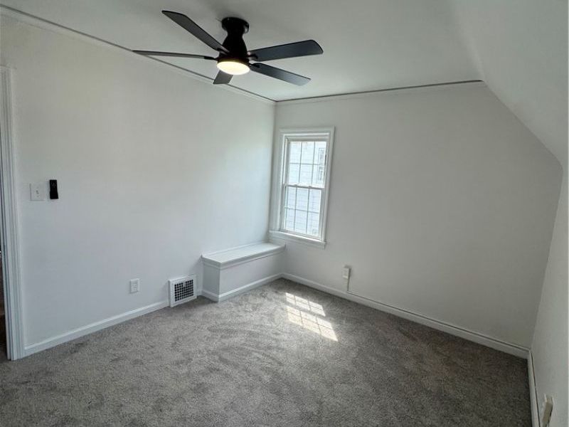 10900 Vernon Avenue, Garfield Heights, OH 44125 Photo 20