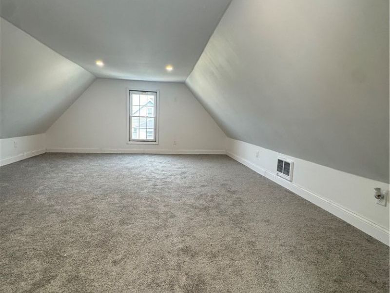 10900 Vernon Avenue, Garfield Heights, OH 44125 Photo 26