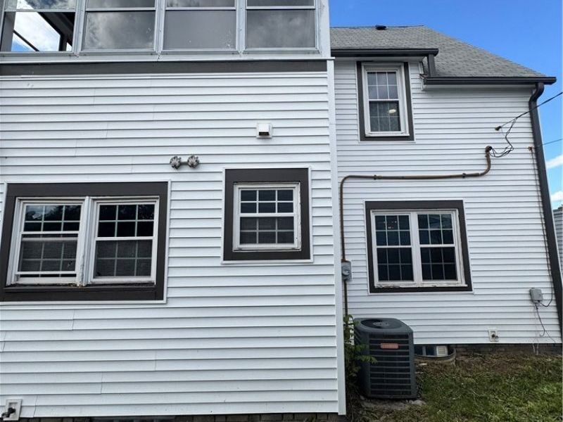 10900 Vernon Avenue, Garfield Heights, OH 44125 Photo 6