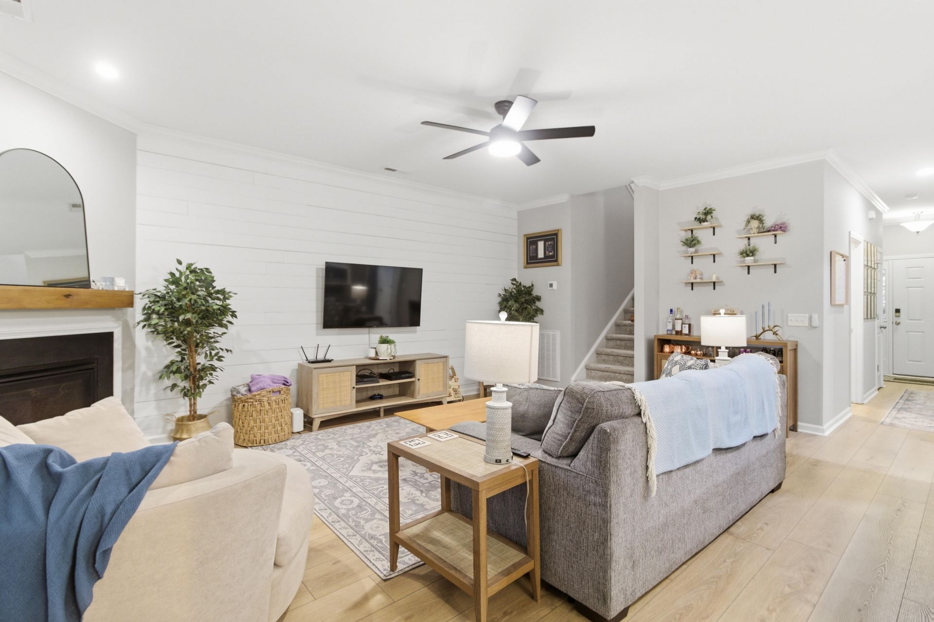 1623 Cristalino Circle Photo 10