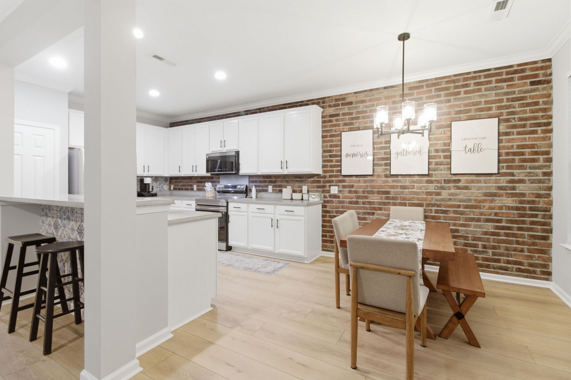 1623 Cristalino Circle Photo 12
