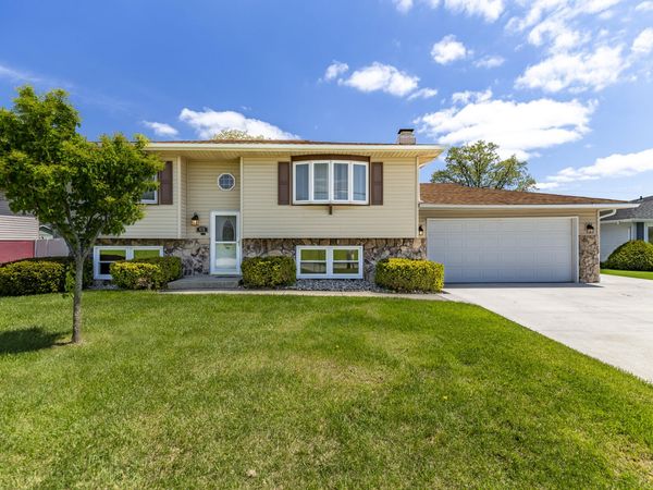 431 S Liverpool Road , Hobart, IN 46342