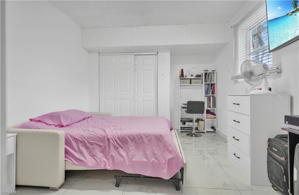 8641 NW 8th St, Pembroke Pines, FL 33024 Photo