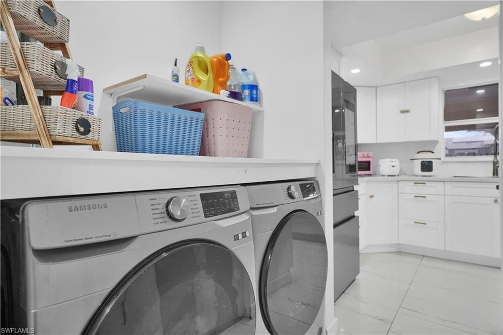 8641 NW 8th St, Pembroke Pines, FL 33024 Photo