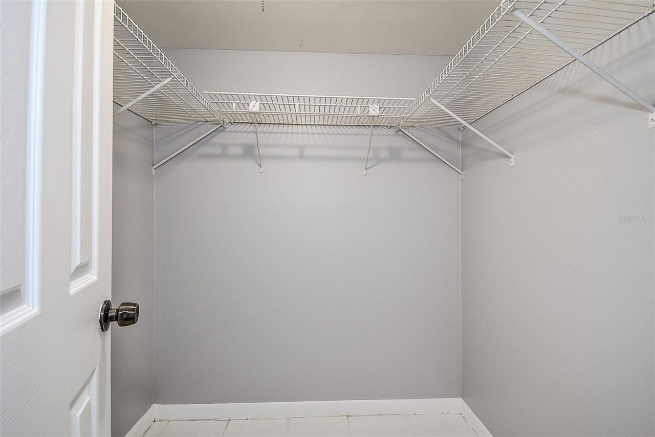 860 S Village Drive N, Unit 106, Saint Petersburg, FL 33716 Photo