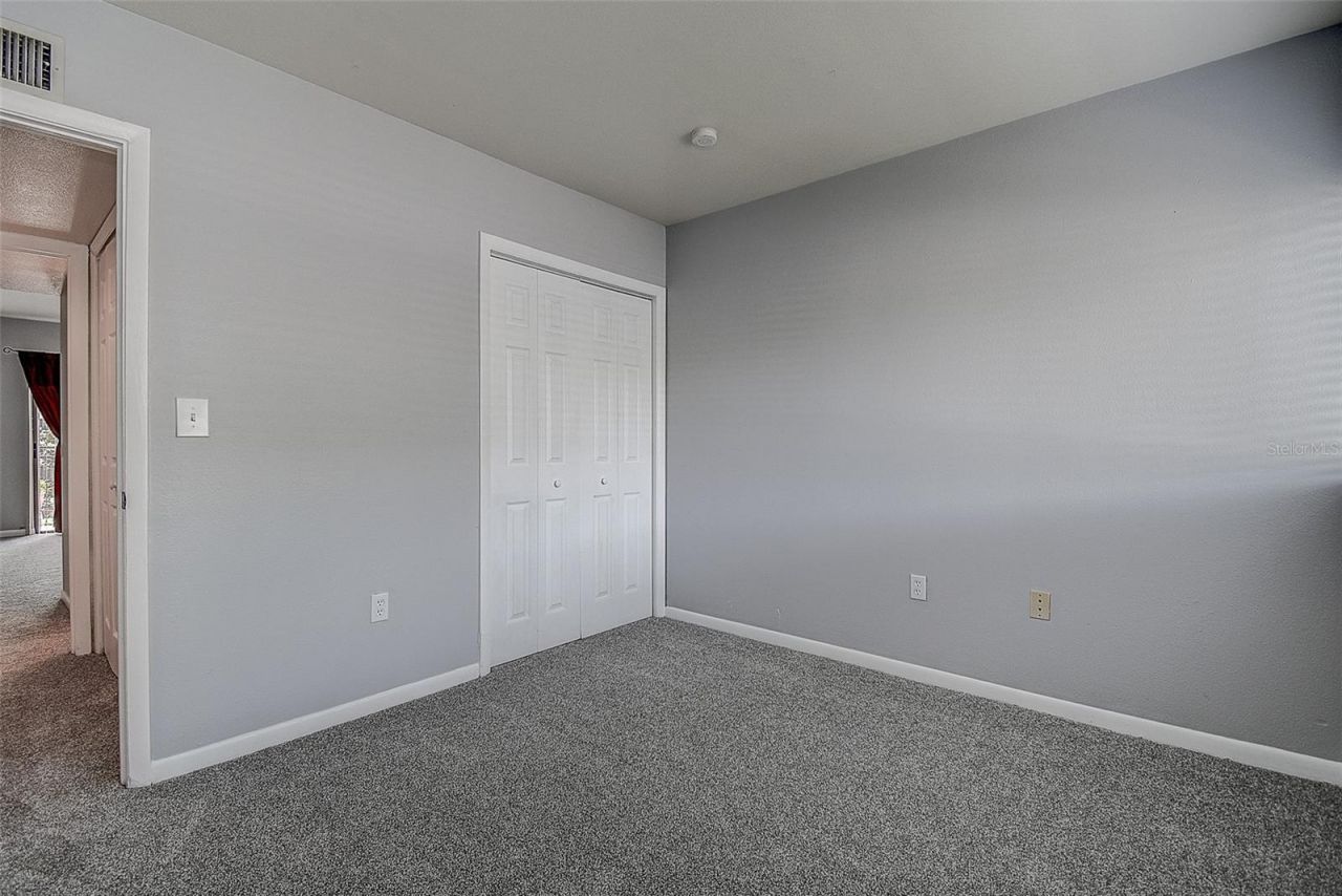 860 S Village Drive N, Unit 106, Saint Petersburg, FL 33716 Photo