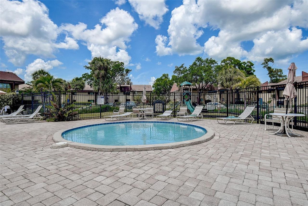 860 S Village Drive N, Unit 106, Saint Petersburg, FL 33716 Photo