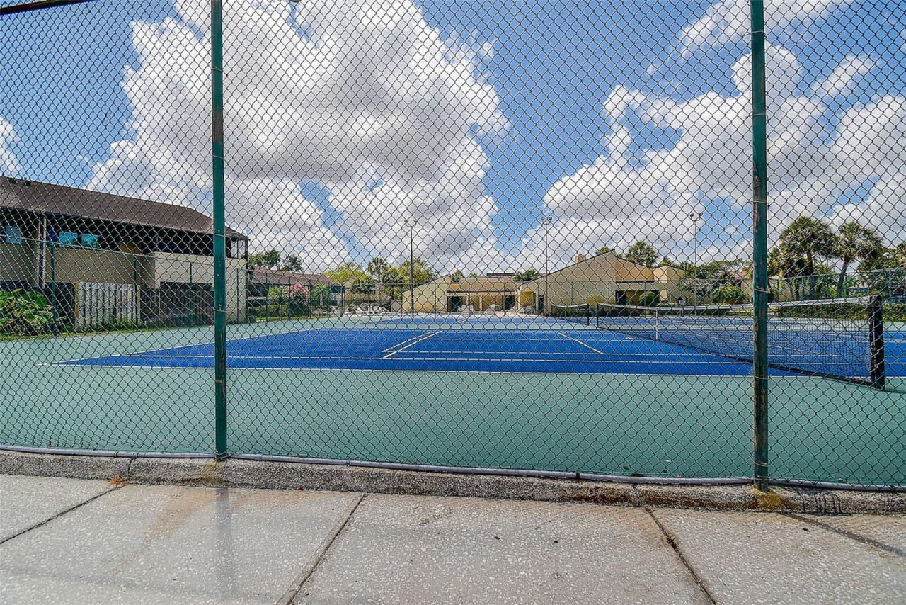 860 S Village Drive N, Unit 106, Saint Petersburg, FL 33716 Photo