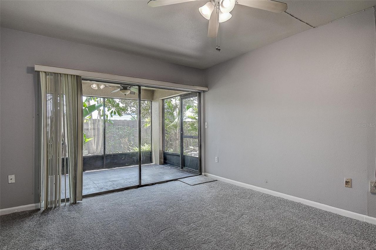 860 S Village Drive N, Unit 106, Saint Petersburg, FL 33716 Photo