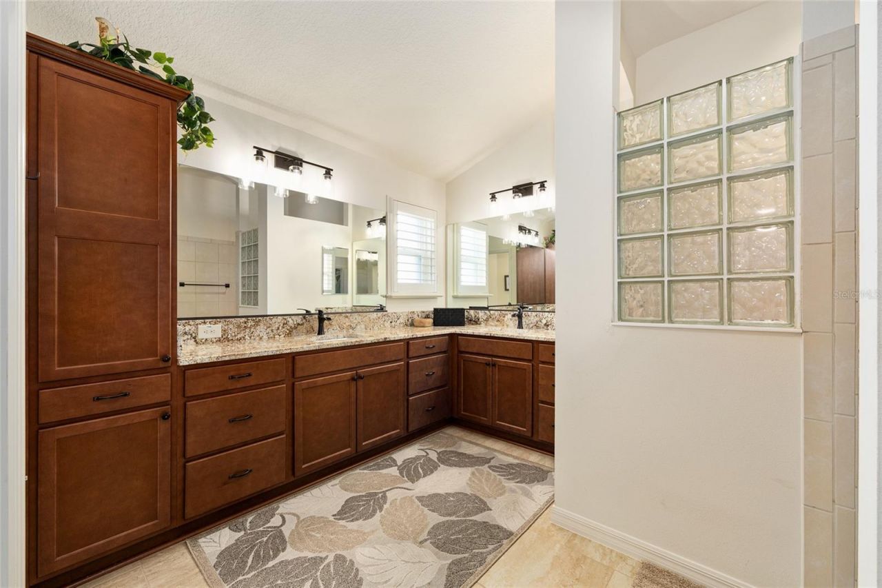 475 Island House Path , The Villages, FL 32163 Photo