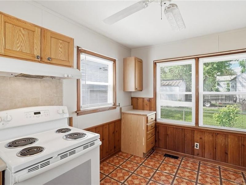 1659 Pell Drive, Dayton, OH 45410 Photo 24