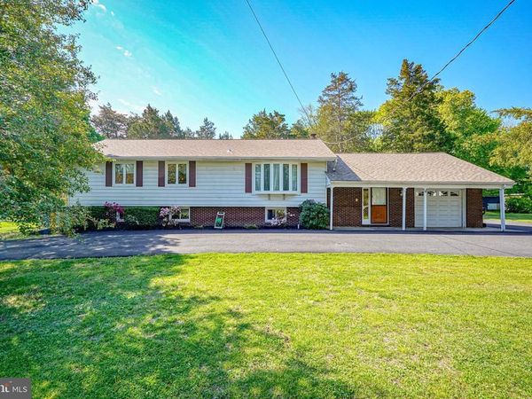 430 OAK AVENUE, BLACKWOOD, NJ 08012