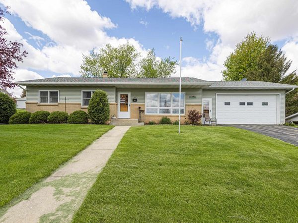 325 Hazel Street, Belmont, WI 53510