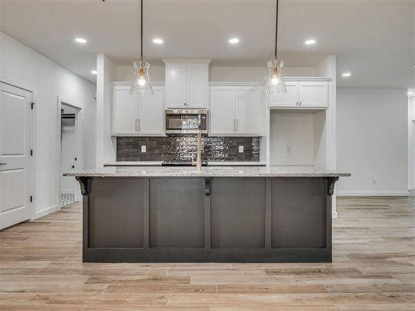 1817 Long Cove Avenue, Yukon, OK 73099