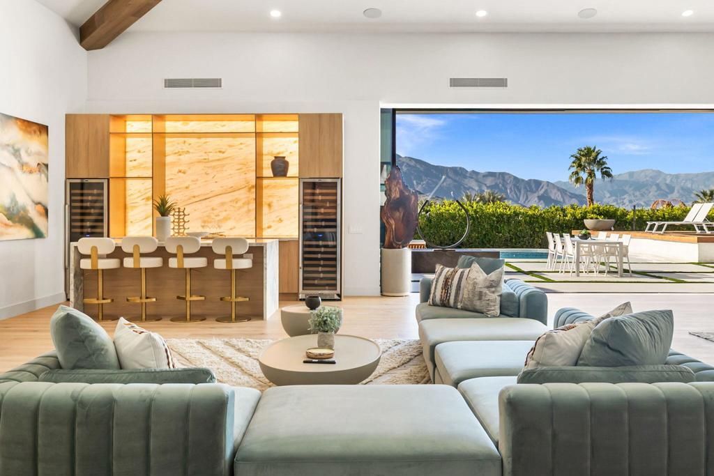 36 Mirada Circle, Rancho Mirage, CA 92270 Main Photo