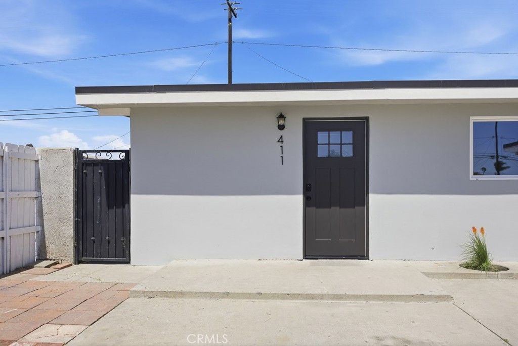 411 Lemar Avenue, Oxnard, CA 93036 Main Photo