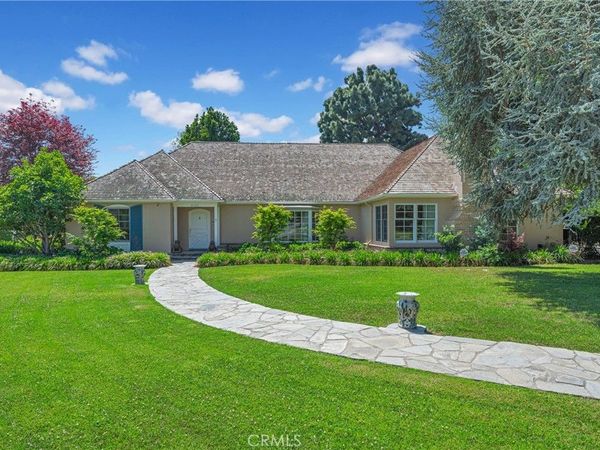 2170 Lombardy, San Marino, CA 91108