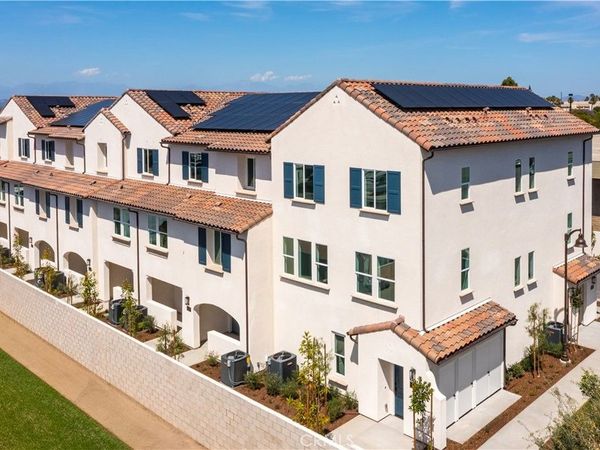 160 Tierra Lane, Cypress, CA 90630