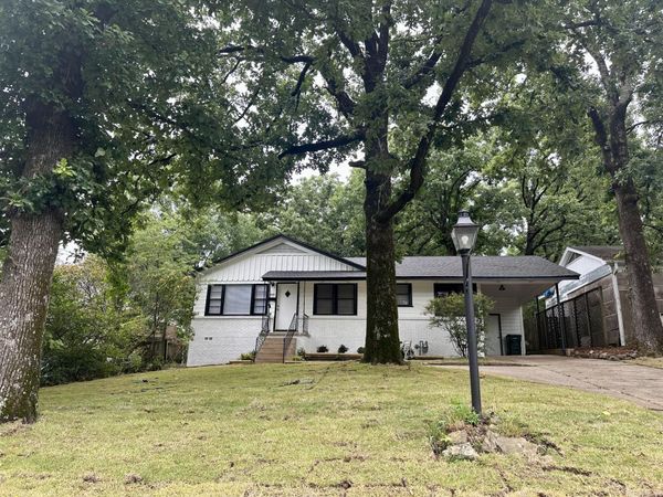 5909 Lee Avenue, Little Rock, AR 72205