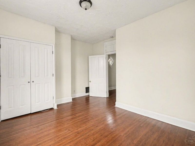 421 Southview Avenue, Cincinnati, OH 45219 Photo 14