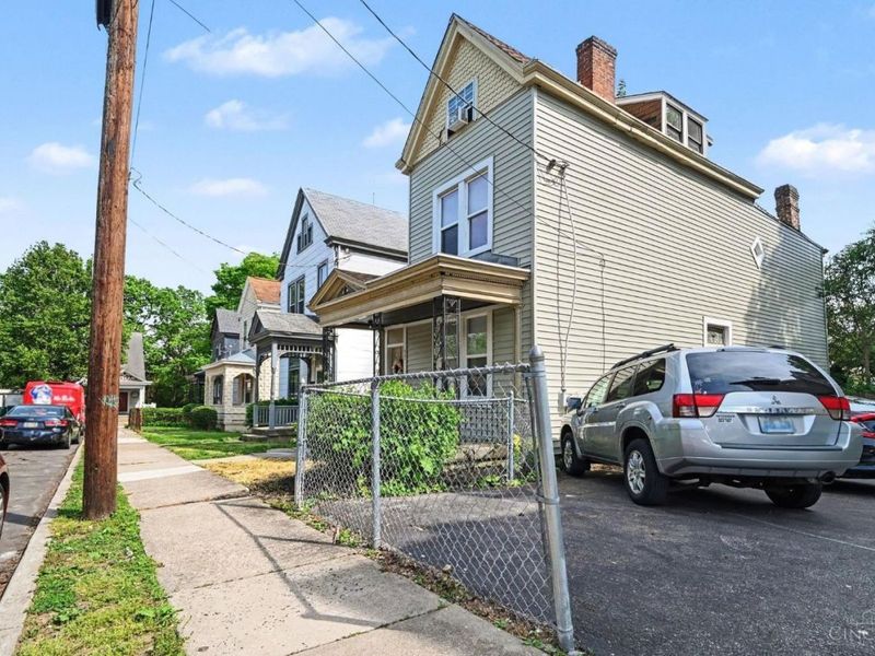 421 Southview Avenue, Cincinnati, OH 45219 Photo 32