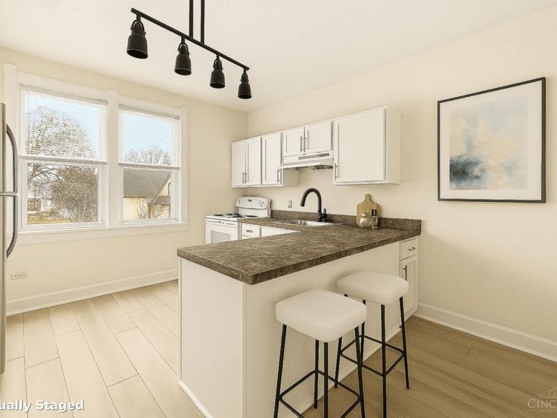 421 Southview Avenue, Cincinnati, OH 45219 Photo 6
