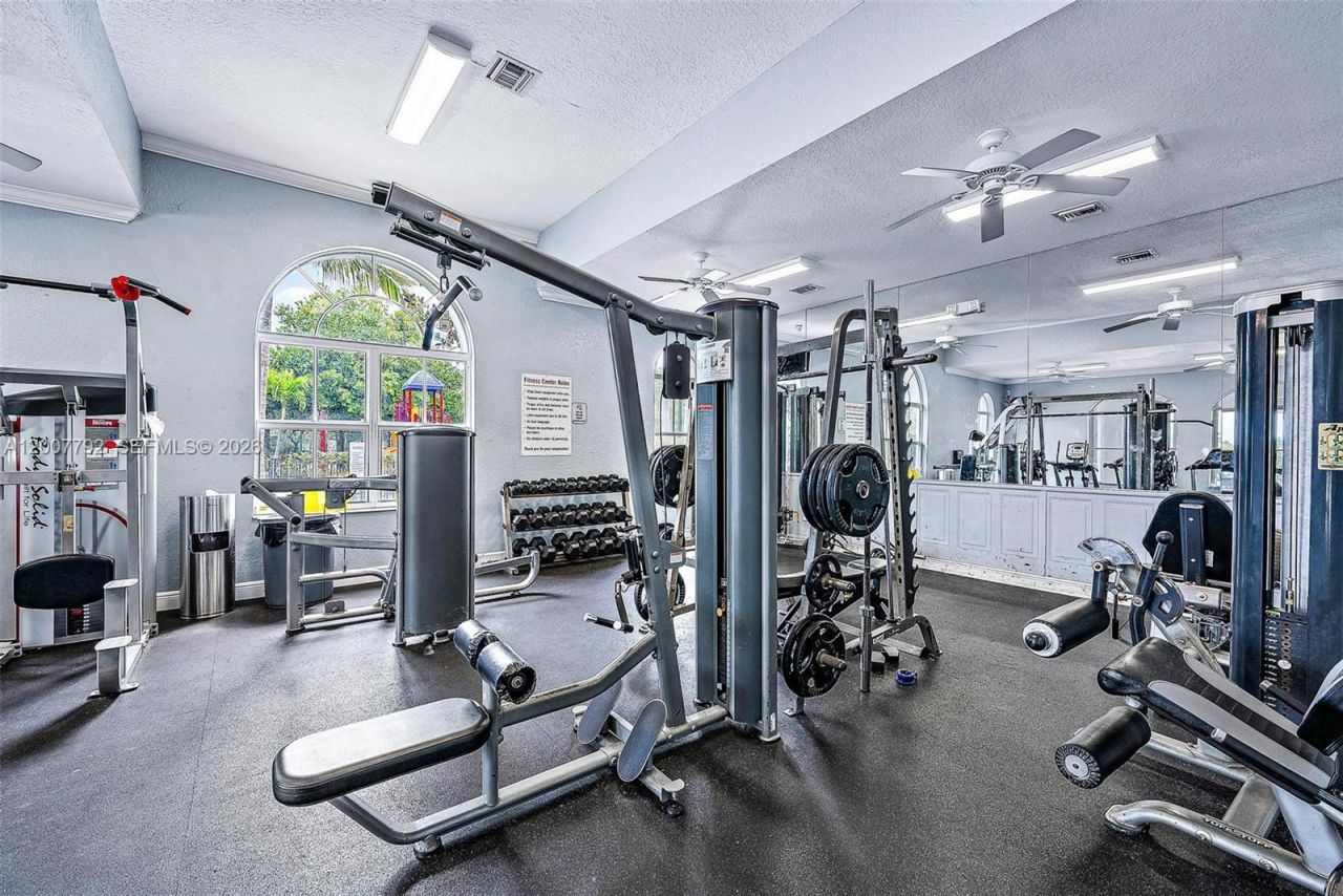3229 Laurel Ridge Cir , Unit 3229, Riviera Beach, FL 33404 Photo
