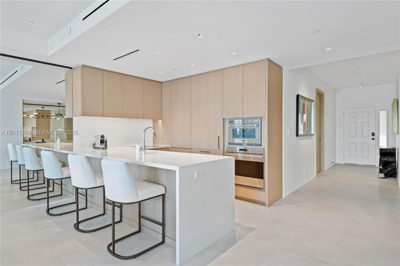 19242 Fisher Island Dr , Unit 19242, Miami Beach, FL 33109 Photo