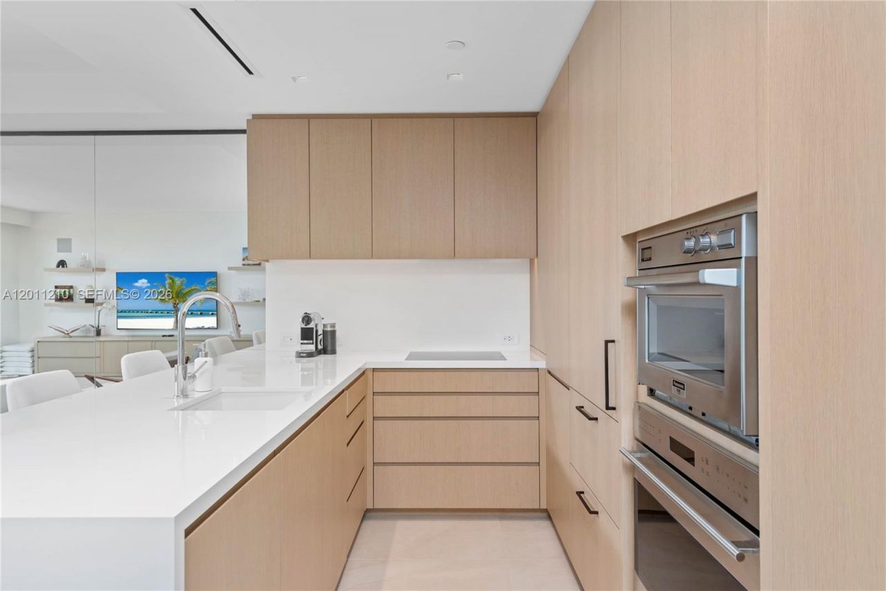 19242 Fisher Island Dr , Unit 19242, Miami Beach, FL 33109 Photo