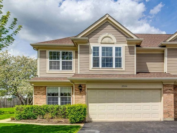2944 Oak Court , Unit 2944, Schaumburg, IL 60193