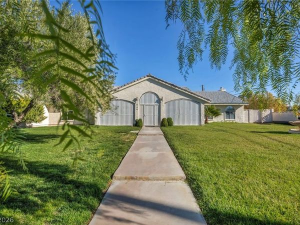 8736 Procyon Street , Las Vegas, NV 89139