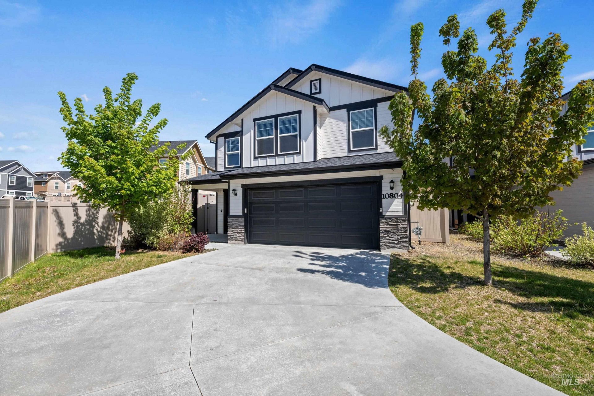 10804 W Goldenspire Dr, Boise, ID 83709 Main Photo