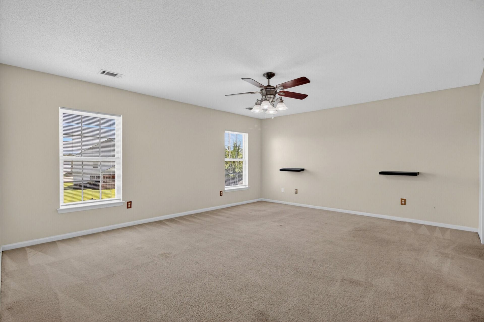 315 Bradley Bend Drive Photo 22
