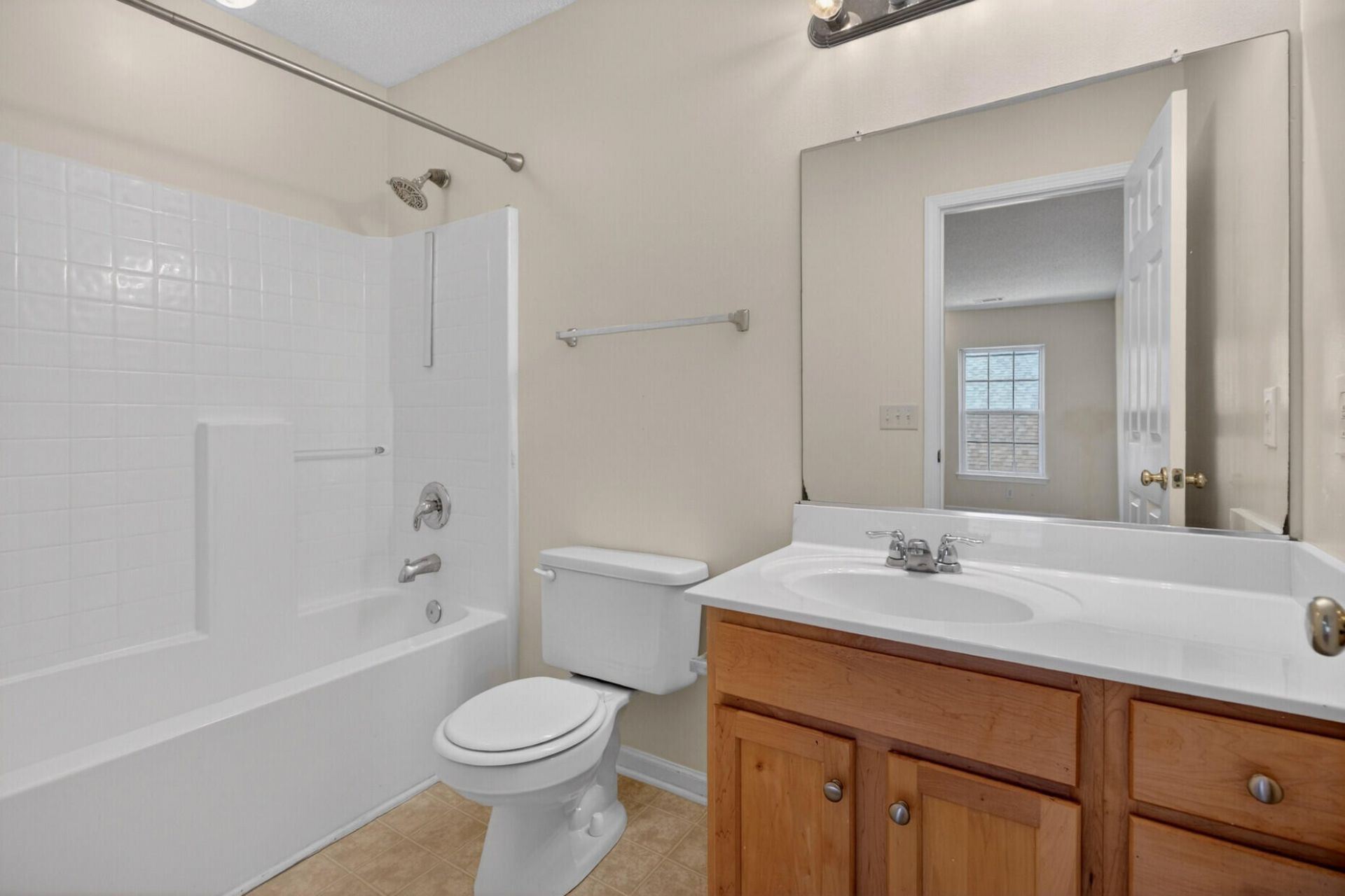 315 Bradley Bend Drive Photo 31