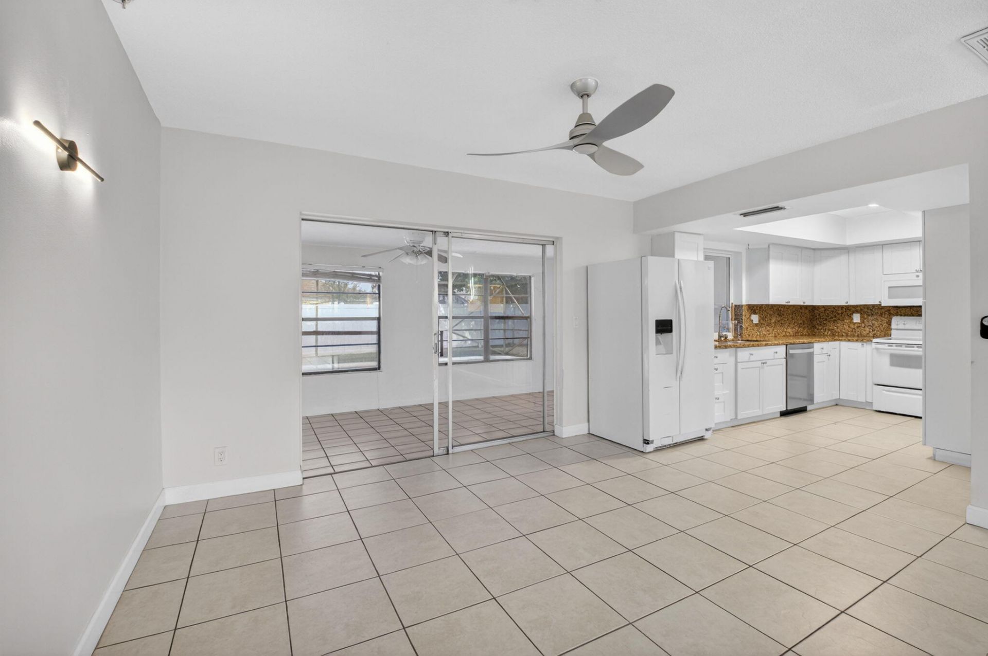 2267 NE 3rd Avenue, Boca Raton, FL 33431 Photo