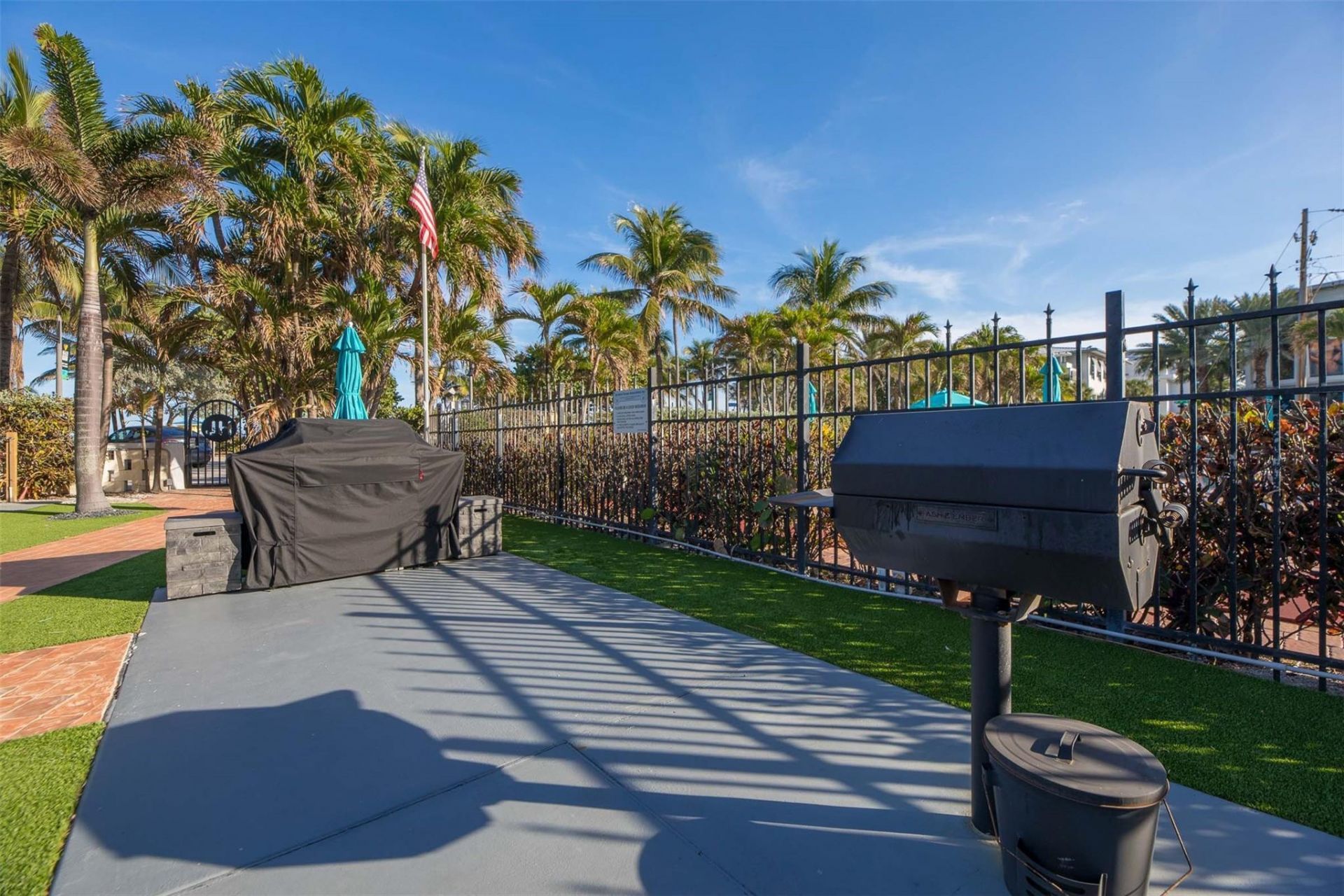 305 N Pompano Beach Boulevard, Unit 1403, Pompano Beach, FL 33062 Photo