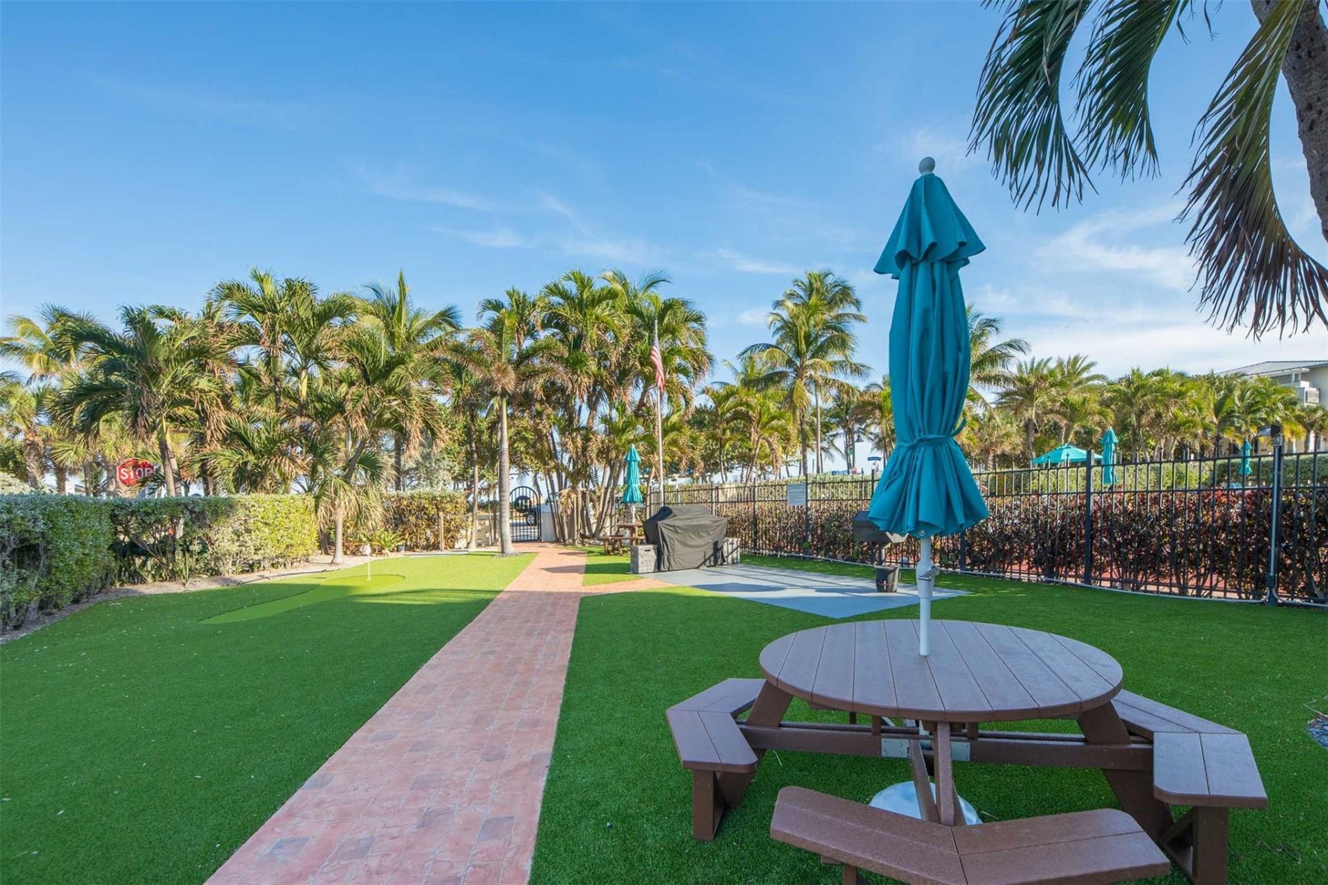 305 N Pompano Beach Boulevard, Unit 1403, Pompano Beach, FL 33062 Photo