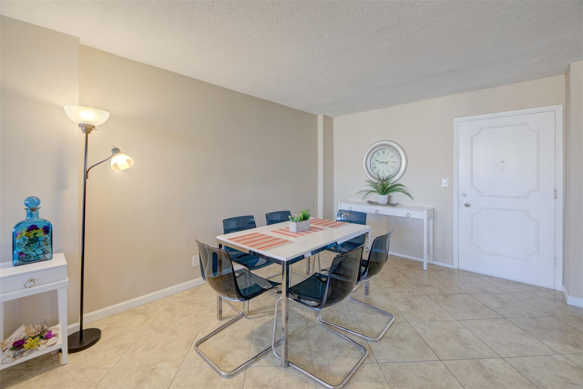 305 N Pompano Beach Boulevard, Unit 1403, Pompano Beach, FL 33062 Photo